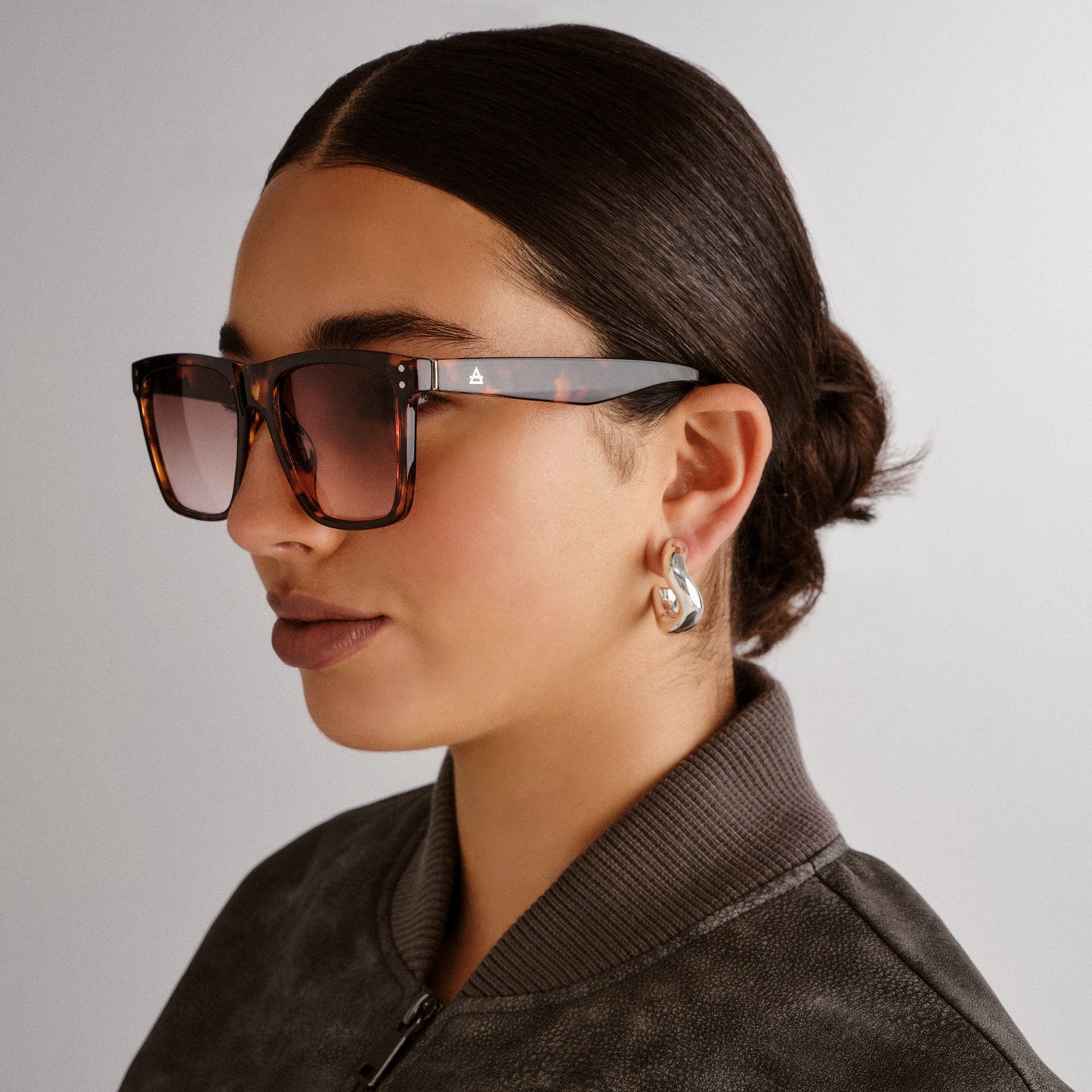Kraz Rose Tort Uni-Sex Square Sunglasses | Aire