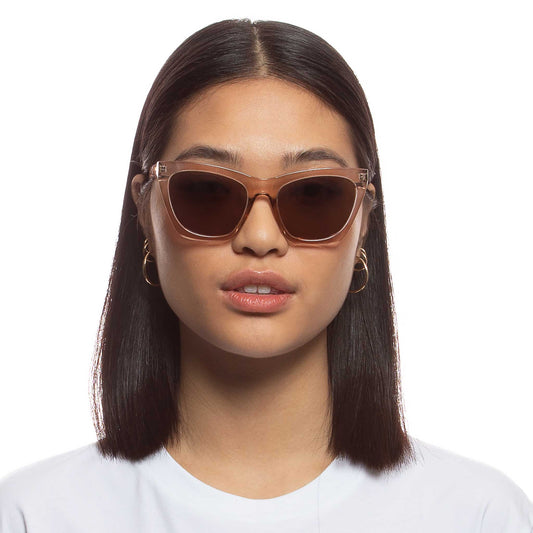 Auriga Birch Female Cat-Eye Sunglasses | Aire