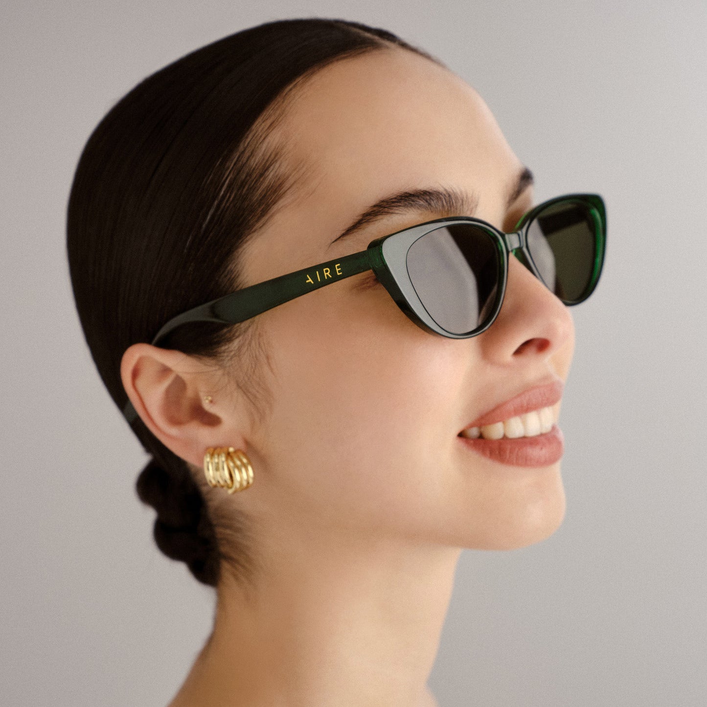 Amalthea Emerald Female Cat-Eye Sunglasses | Aire