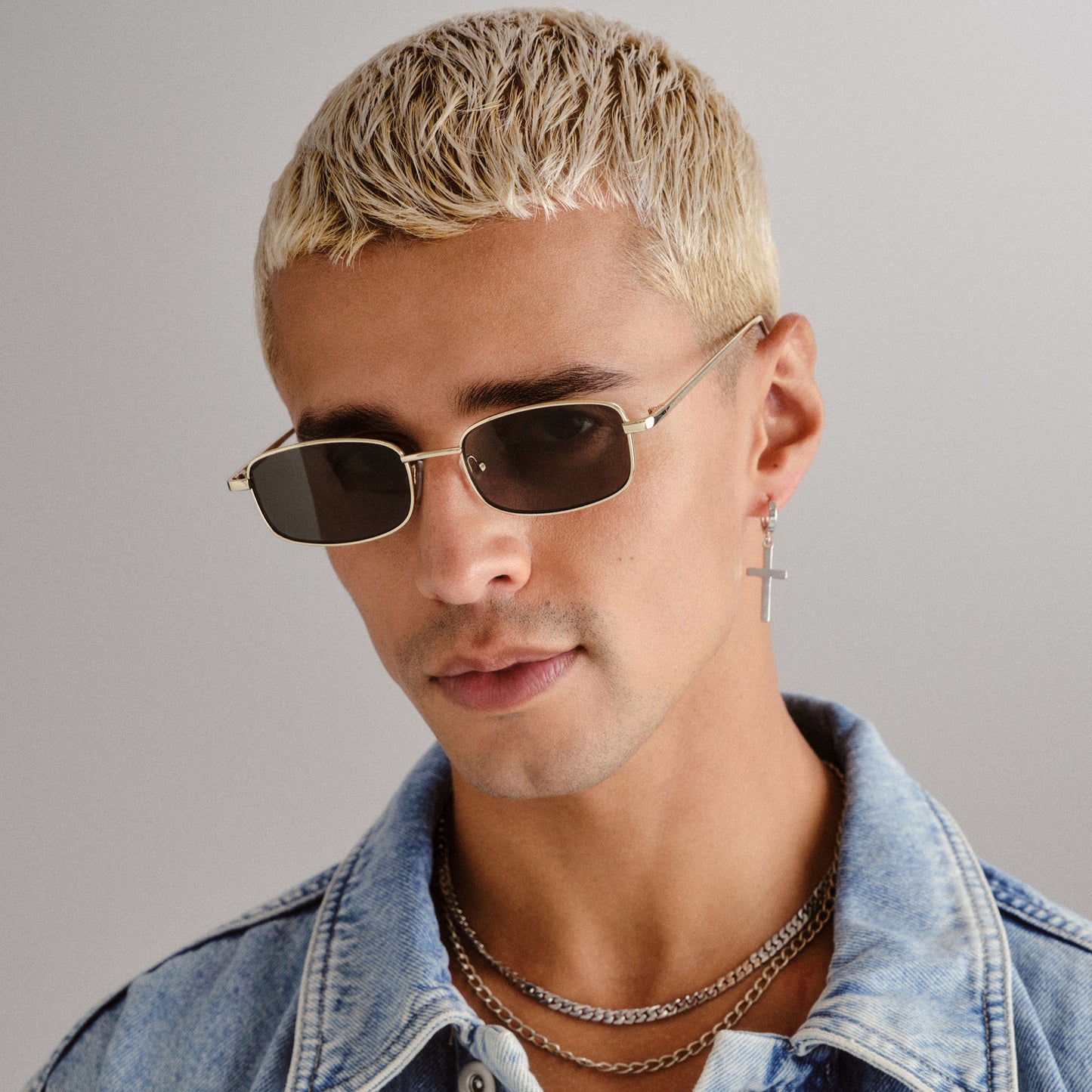Decan Gold Uni-Sex Rectangle Sunglasses | Aire