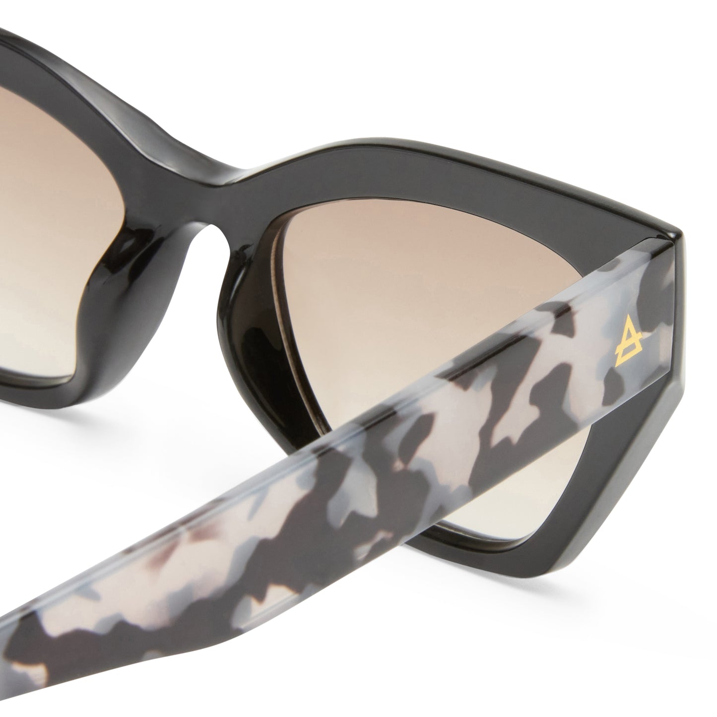 Persei Black Charcoal Tort Female Cat-Eye Sunglasses | Aire