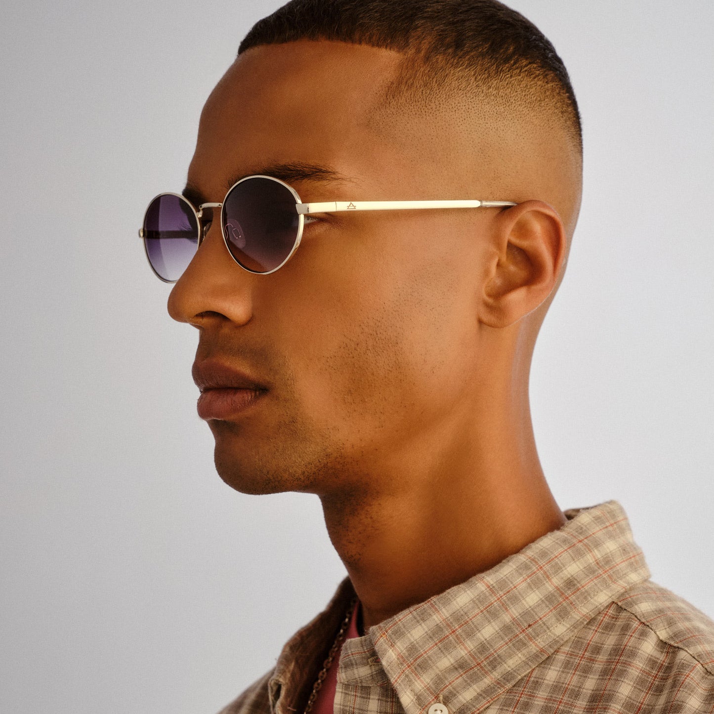 Ephermeris Gold Uni-Sex Oval Sunglasses | Aire