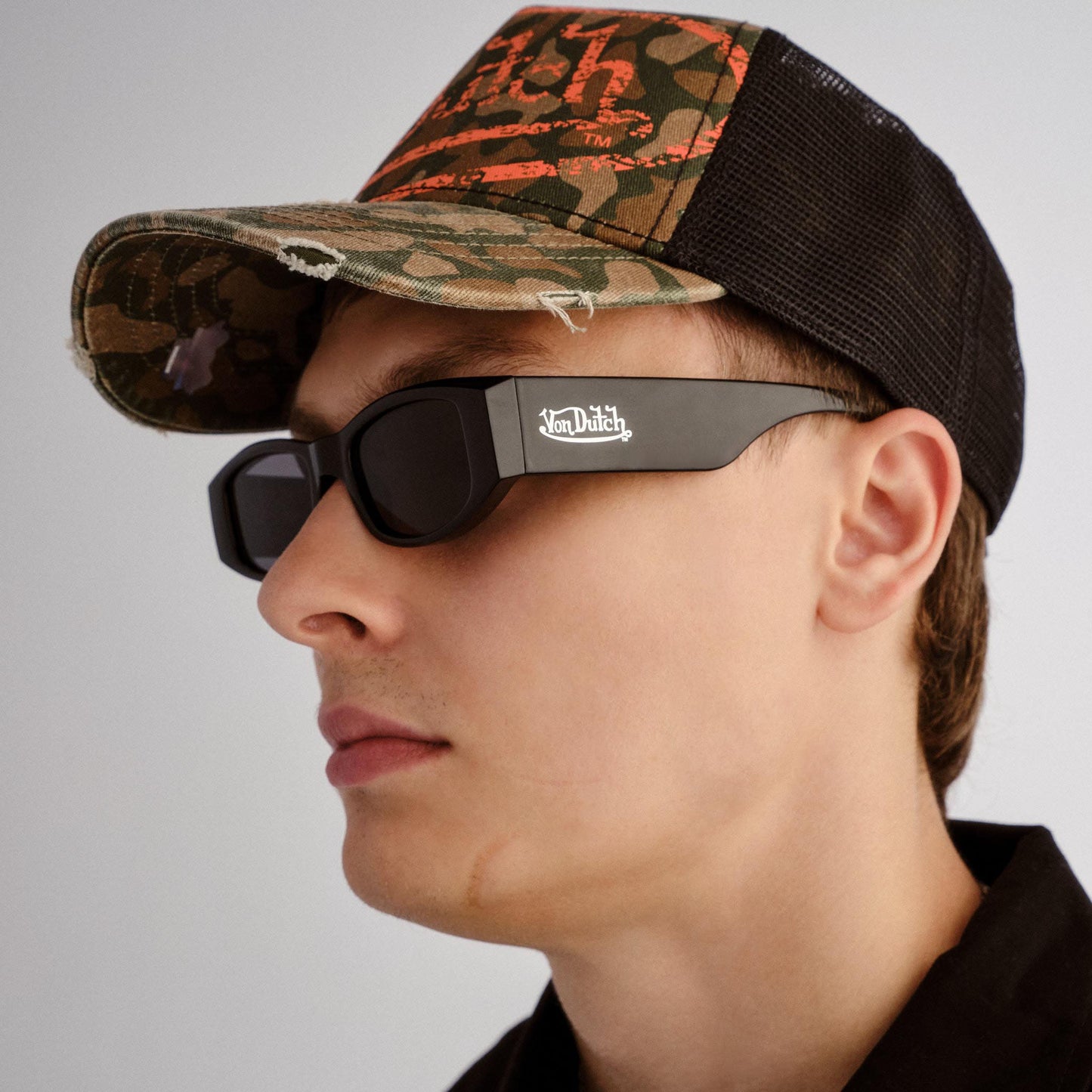 Rehab Black Uni-Sex Rectangle Sunglasses | Aire