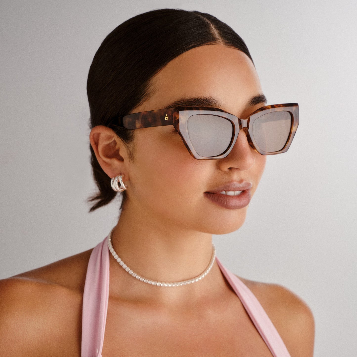 Persei Dark Tort Female Cat-Eye Sunglasses | Aire