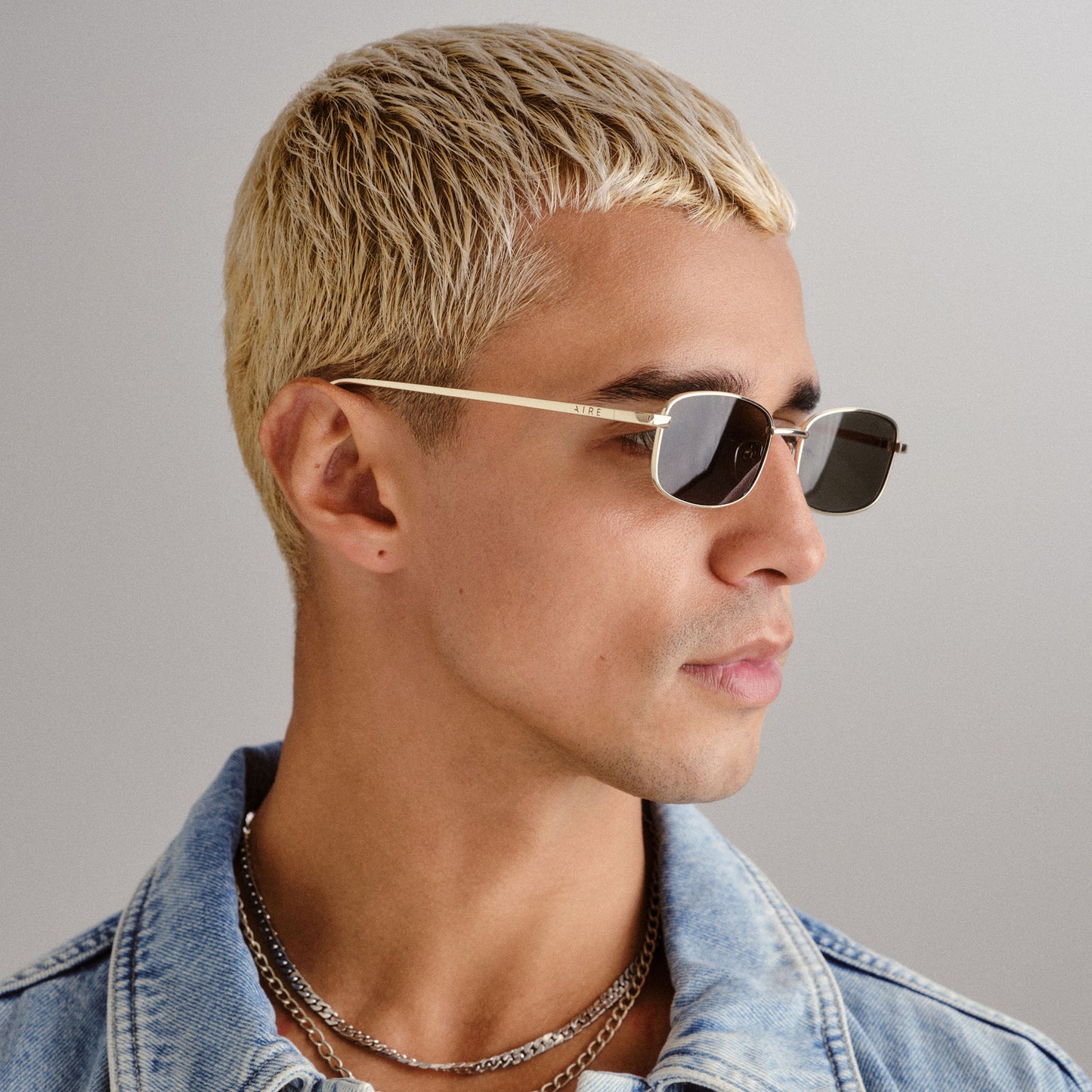 Decan Gold Uni-Sex Rectangle Sunglasses | Aire