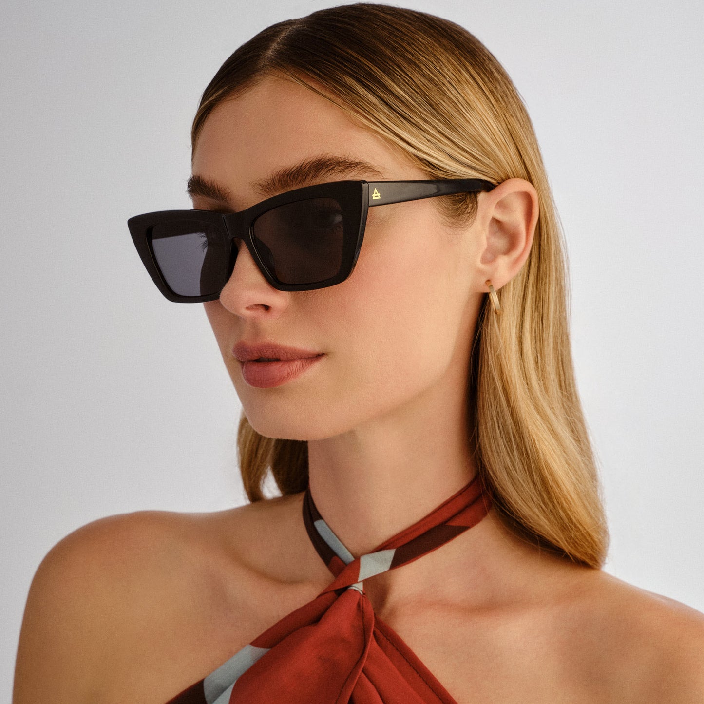 Solstice Black Female Cat-Eye Sunglasses | Aire