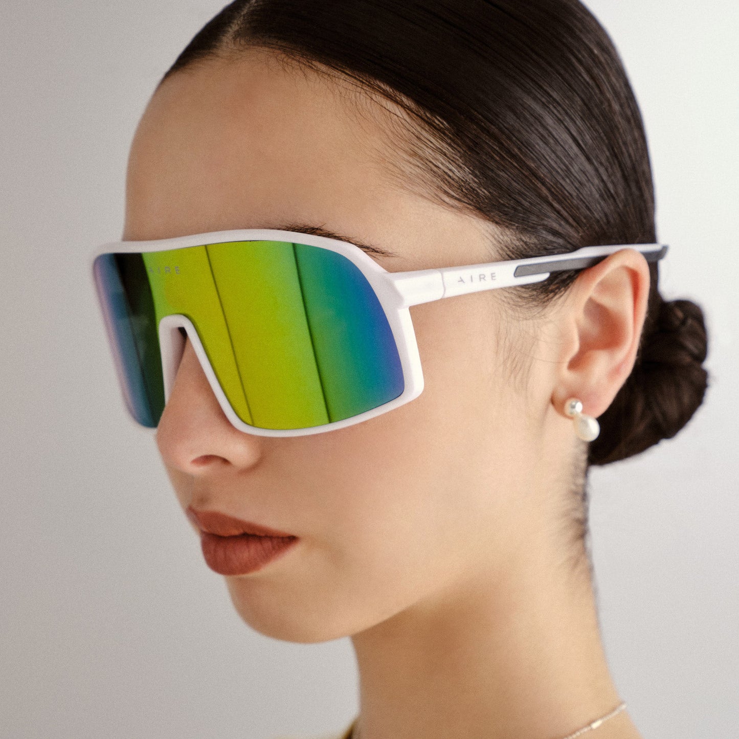 Blazars White Uni-Sex Wrap Sunglasses | Aire