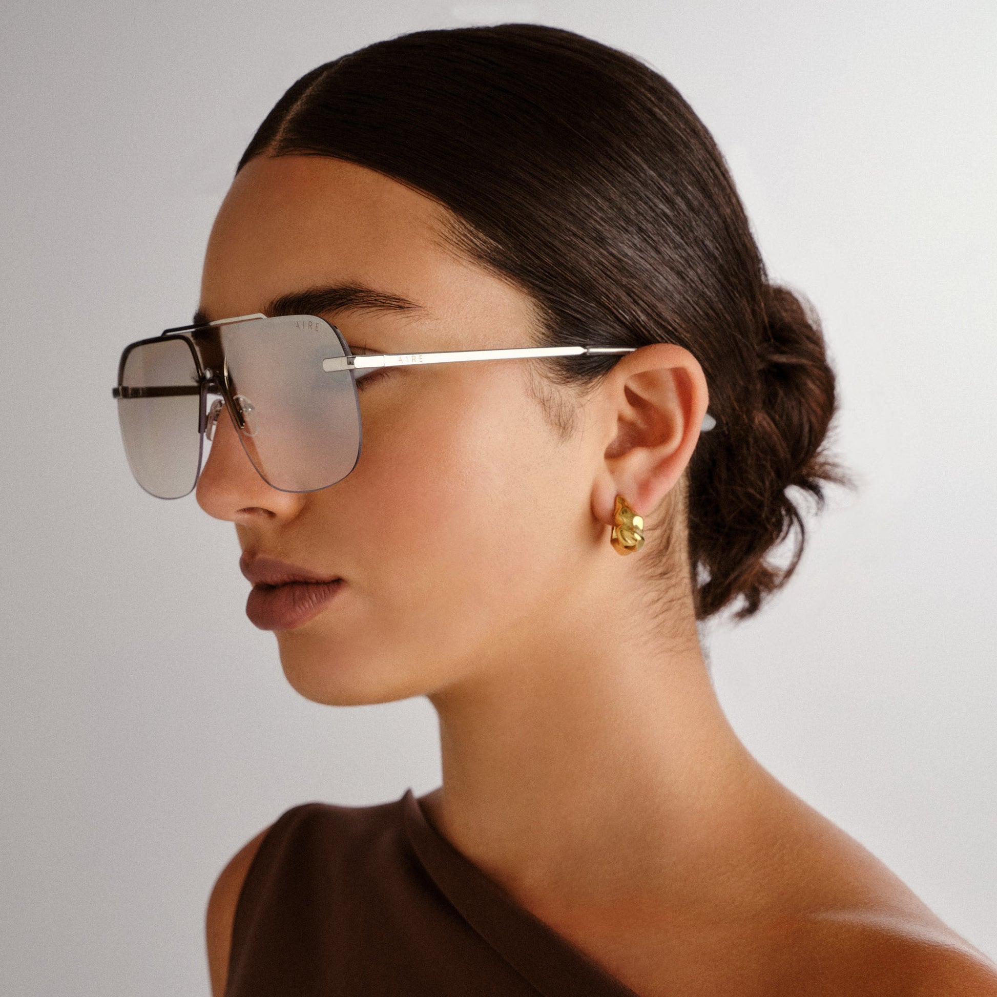 Venatici Silver Female Aviator Sunglasses | Aire