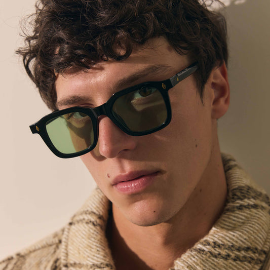 Zodiac Black Uni-Sex Square Sunglasses | Aire