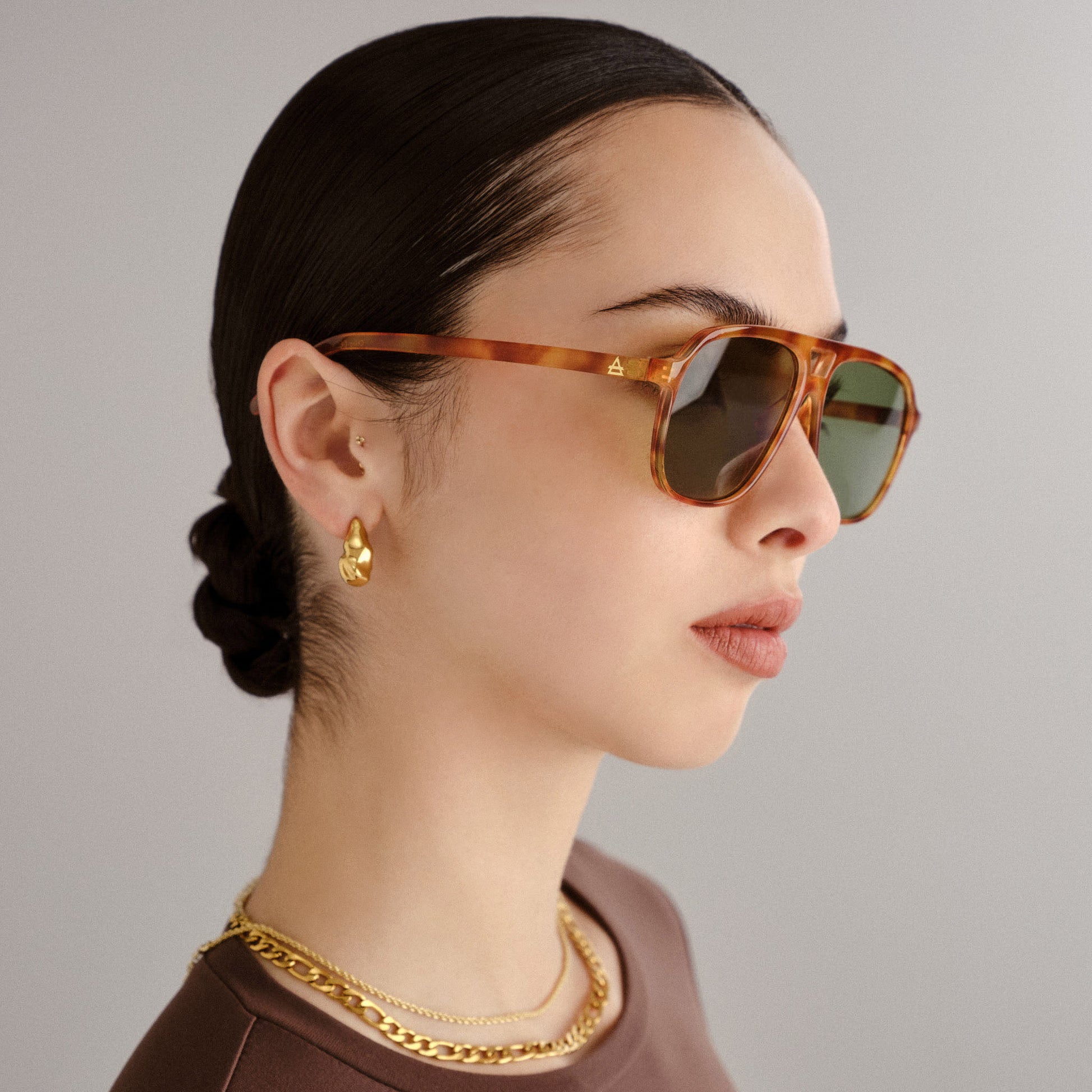 Monoceros Vintage Tort Uni-Sex Aviator Sunglasses | Aire