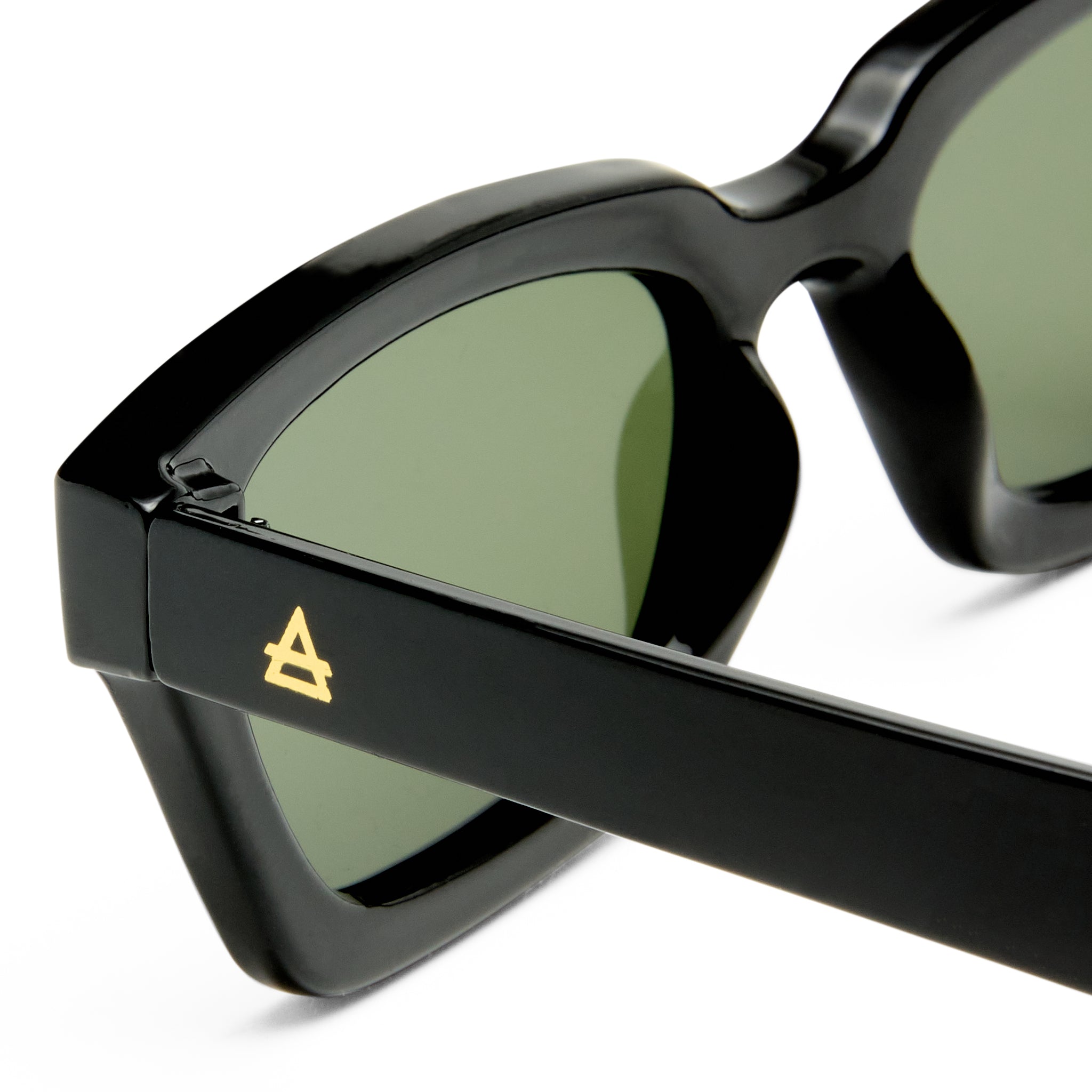 Sculptor Black Uni-Sex Rectangle Sunglasses | Aire – AIRE US