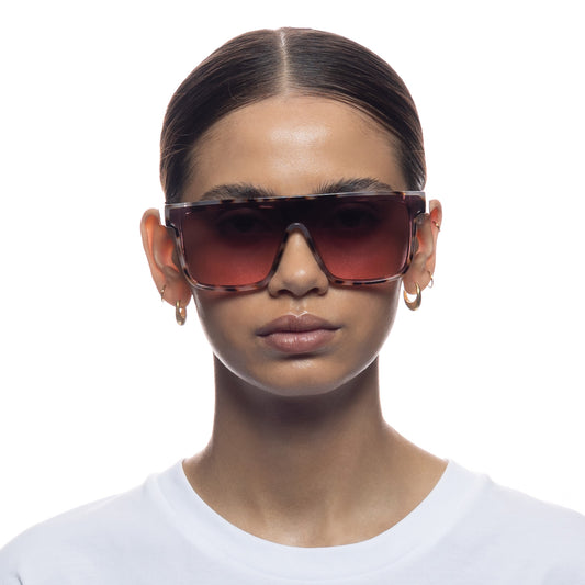 Ara Cookie Tort Uni-Sex Square Sunglasses | Aire