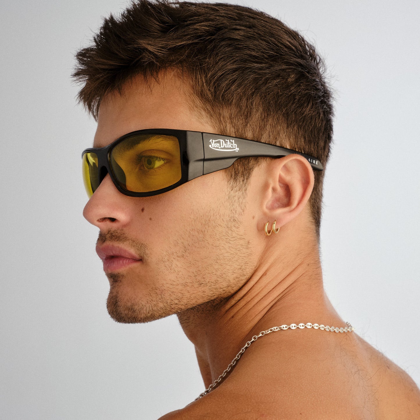 Outlawed Black Uni-Sex Wrap Sunglasses | Aire
