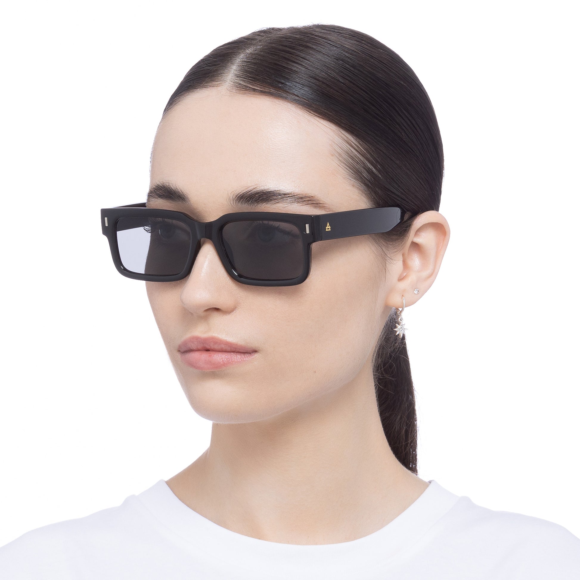 Castor Black Uni-Sex Rectangle Sunglasses | Aire