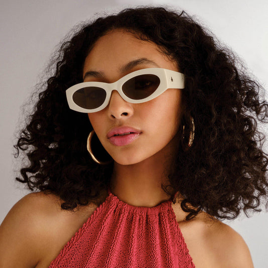 Taurus Ivory Uni-Sex Oval Sunglasses | Aire