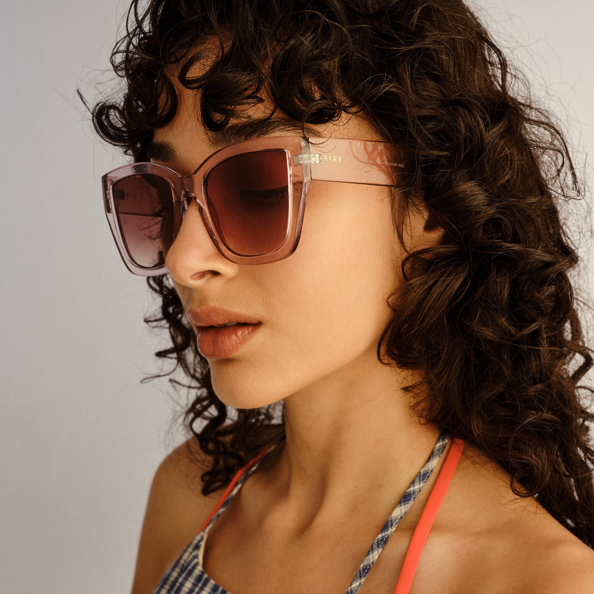 Haedus Rose Female Cat-Eye Sunglasses | Aire