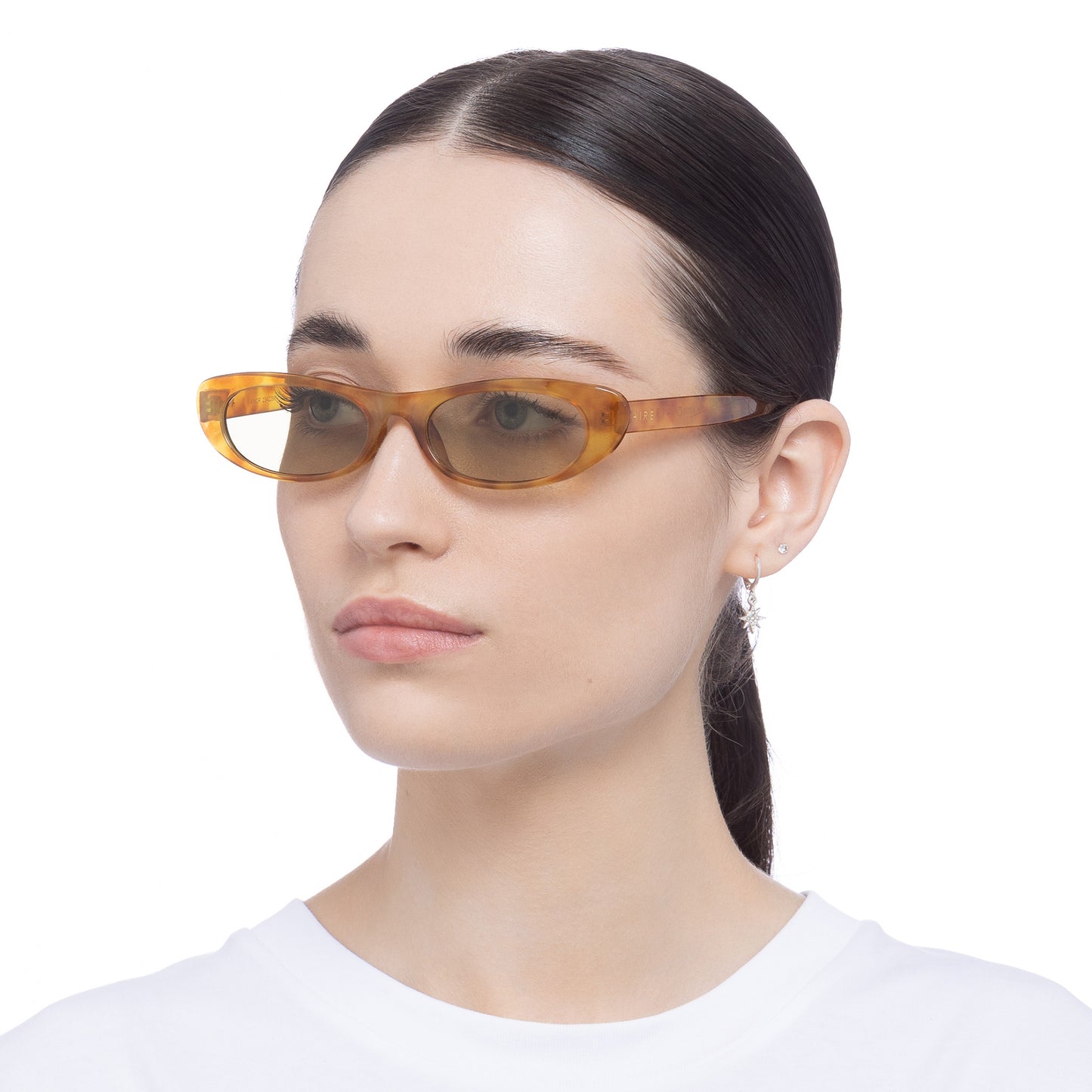 Avior Vintage Tort Female Cat-Eye Sunglasses | Aire