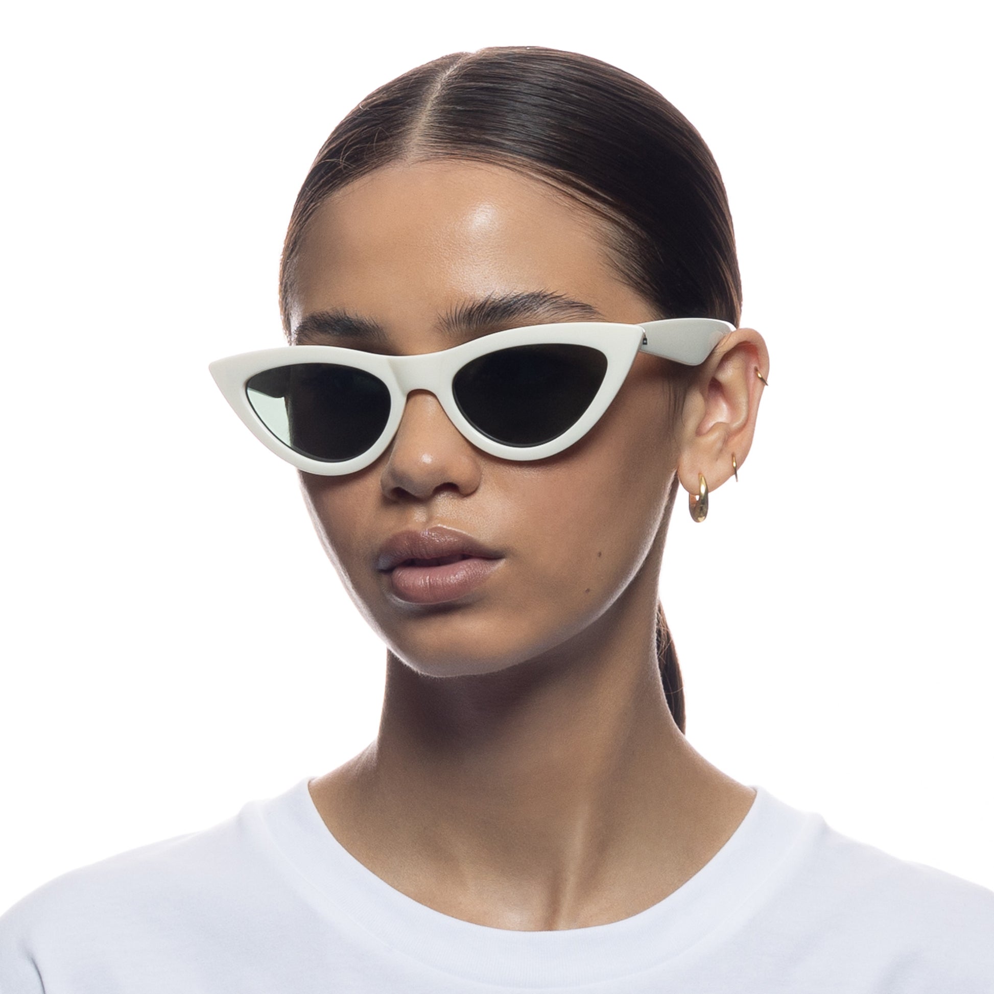 Dualism Ivory Female Cat-Eye Sunglasses | Aire