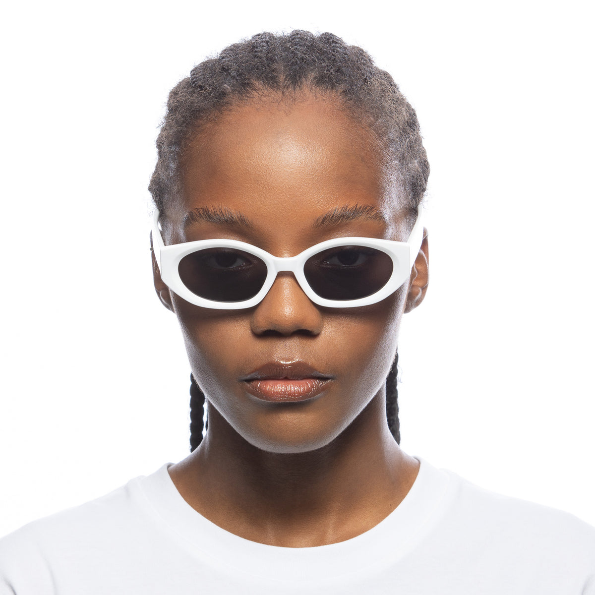 Mensa White Uni-Sex Oval Sunglasses | Aire