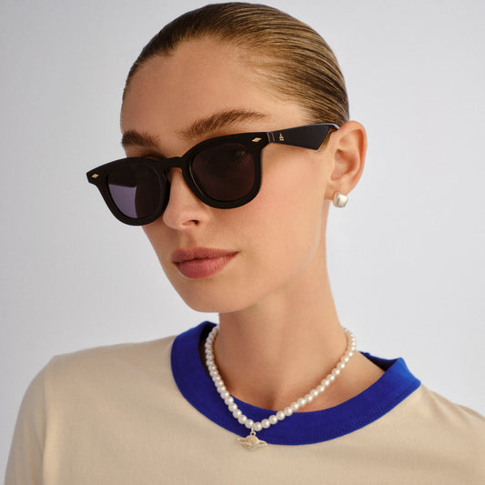 Aperture Black Uni-Sex Round Sunglasses | Aire