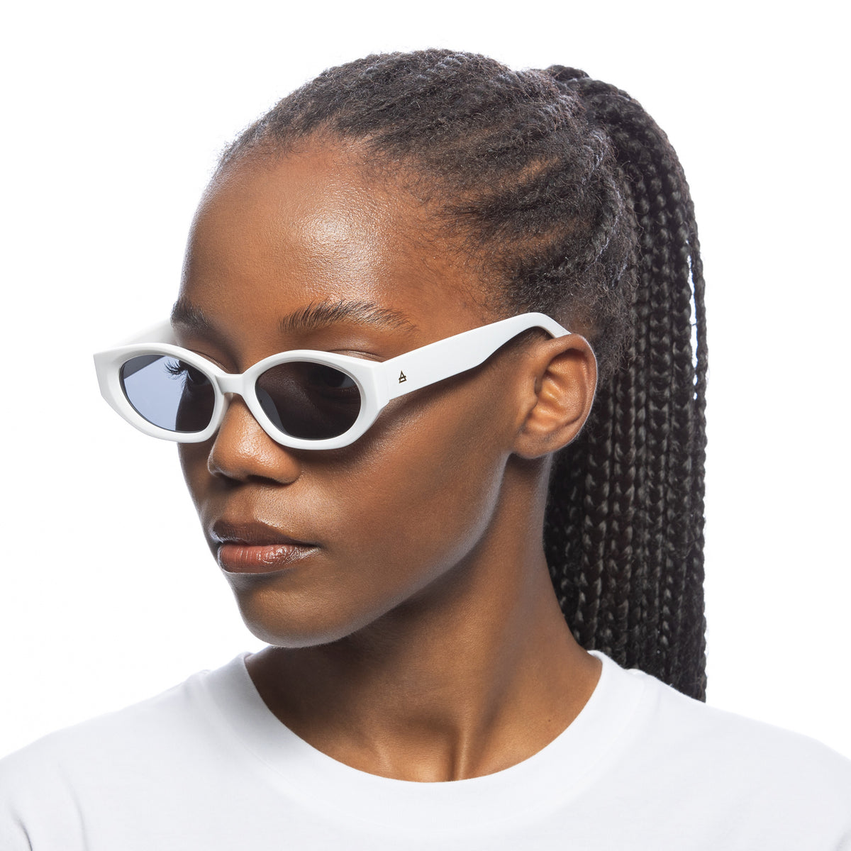 Mensa White Uni-Sex Oval Sunglasses | Aire