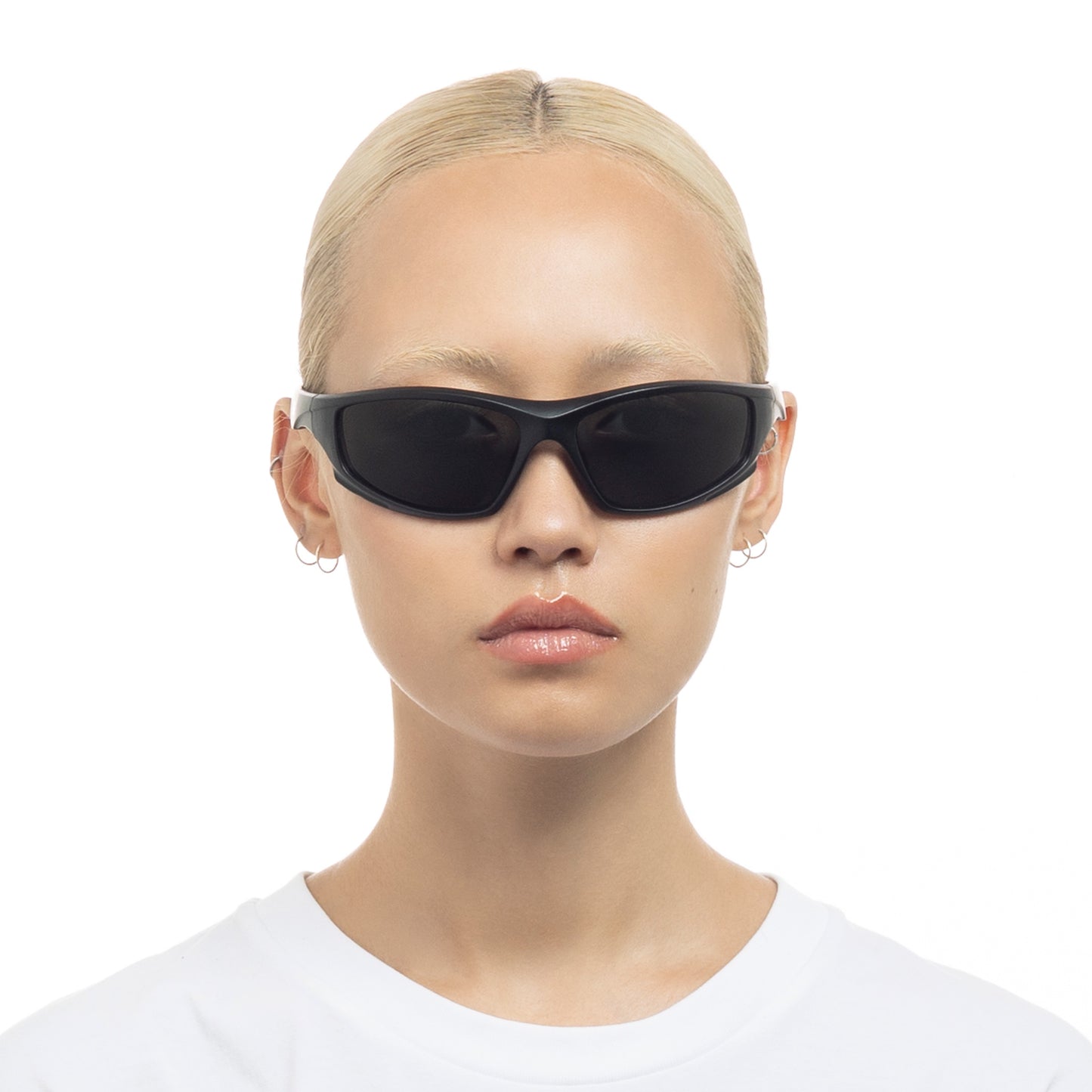 Comet Matte Black Uni-Sex Wrap Sunglasses | Aire