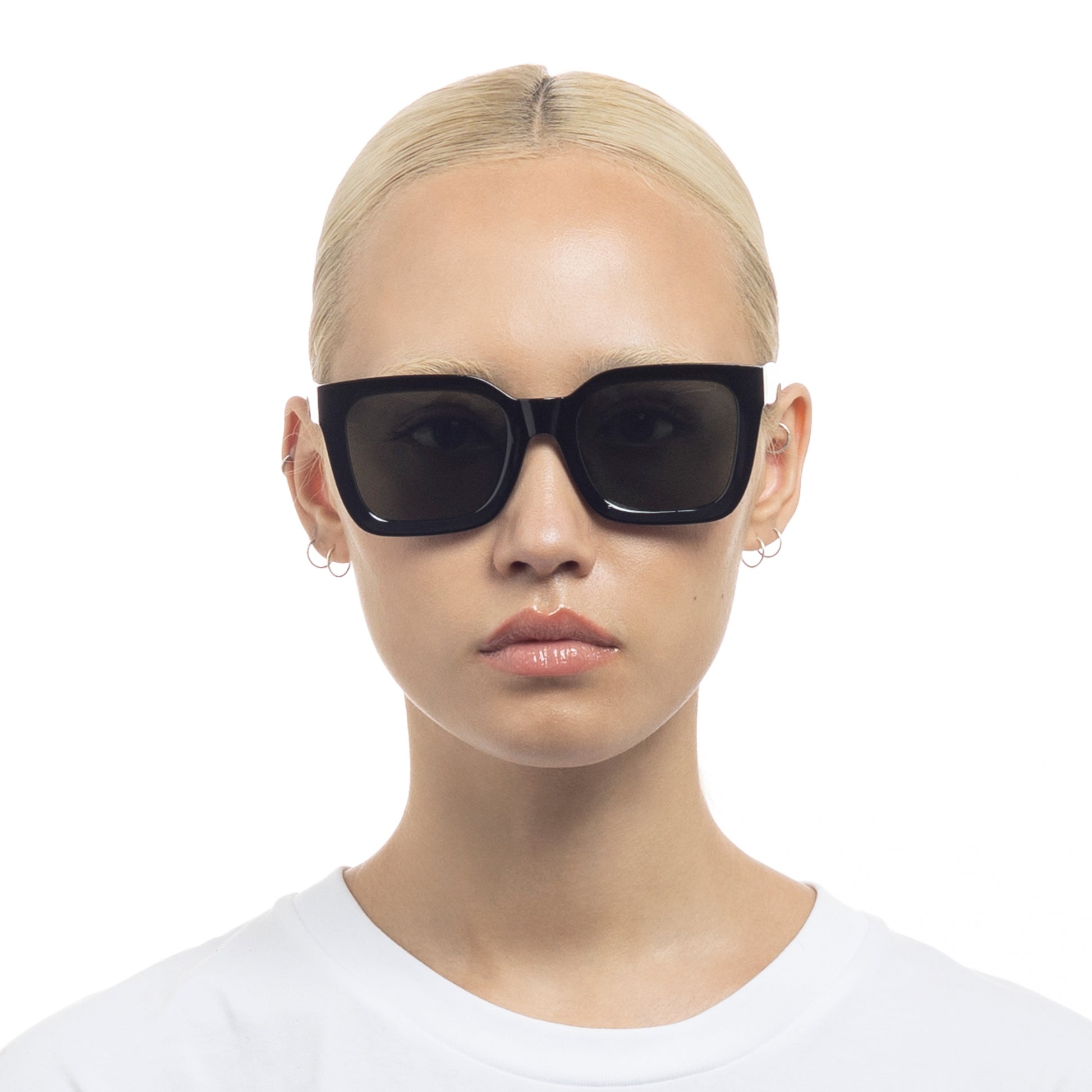 Abstraction Black Uni-Sex D-Frame Sunglasses | Aire