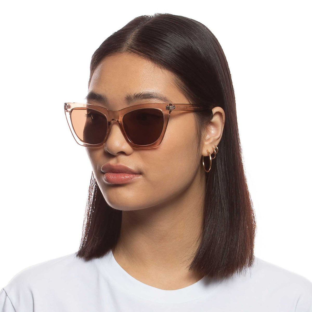 Auriga Birch Female Cat-Eye Sunglasses | Aire