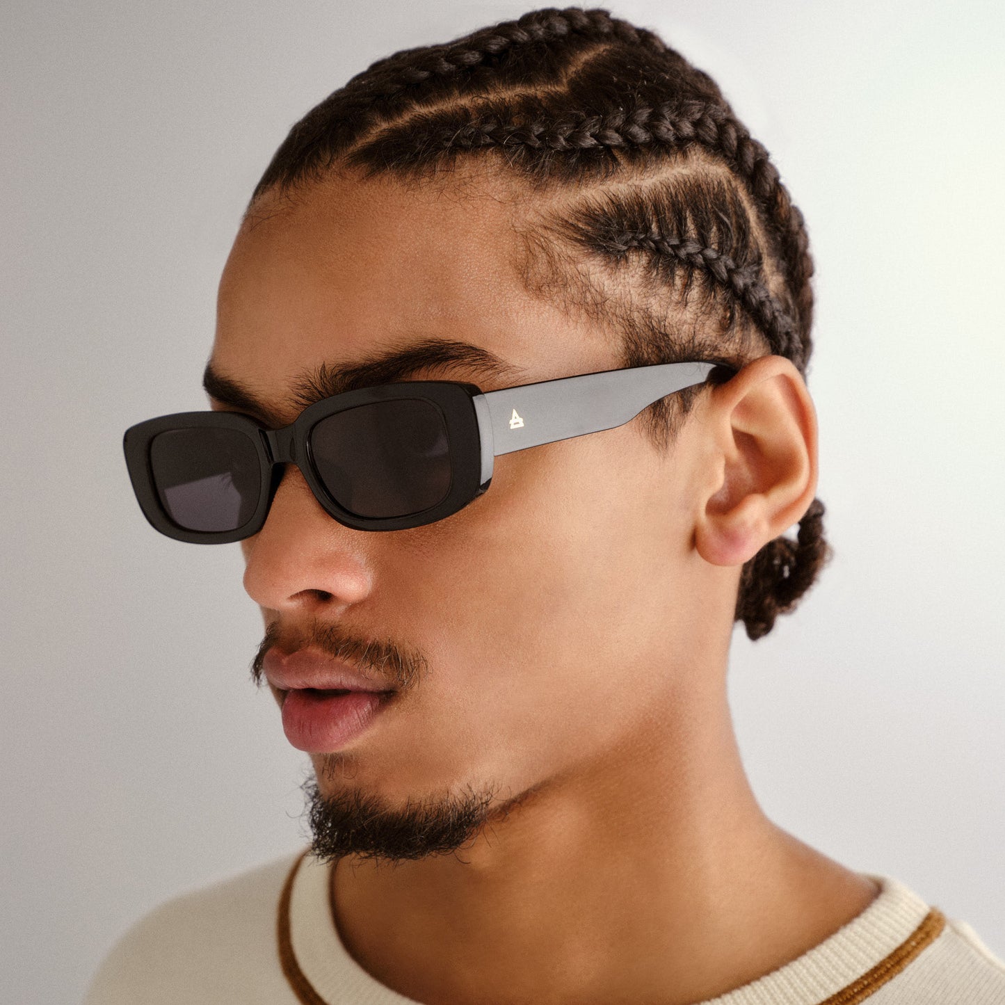 Ceres Black Uni-Sex Rectangle Sunglasses | Aire