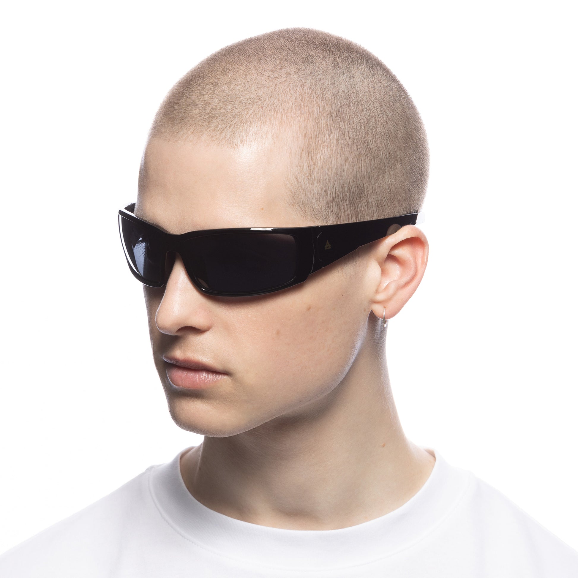 Scorpian Black Uni-Sex Wrap Sunglasses | Aire