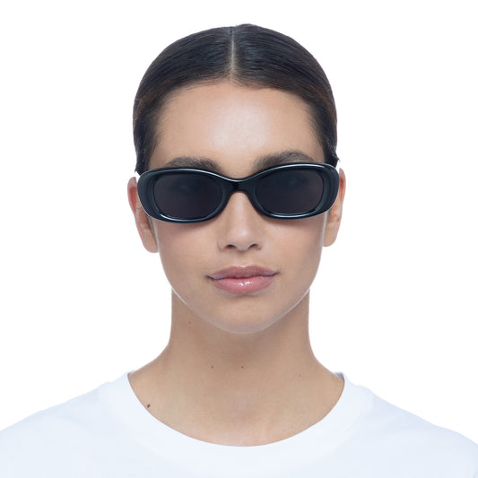 Calisto Black Uni-Sex Oval Sunglasses | Aire