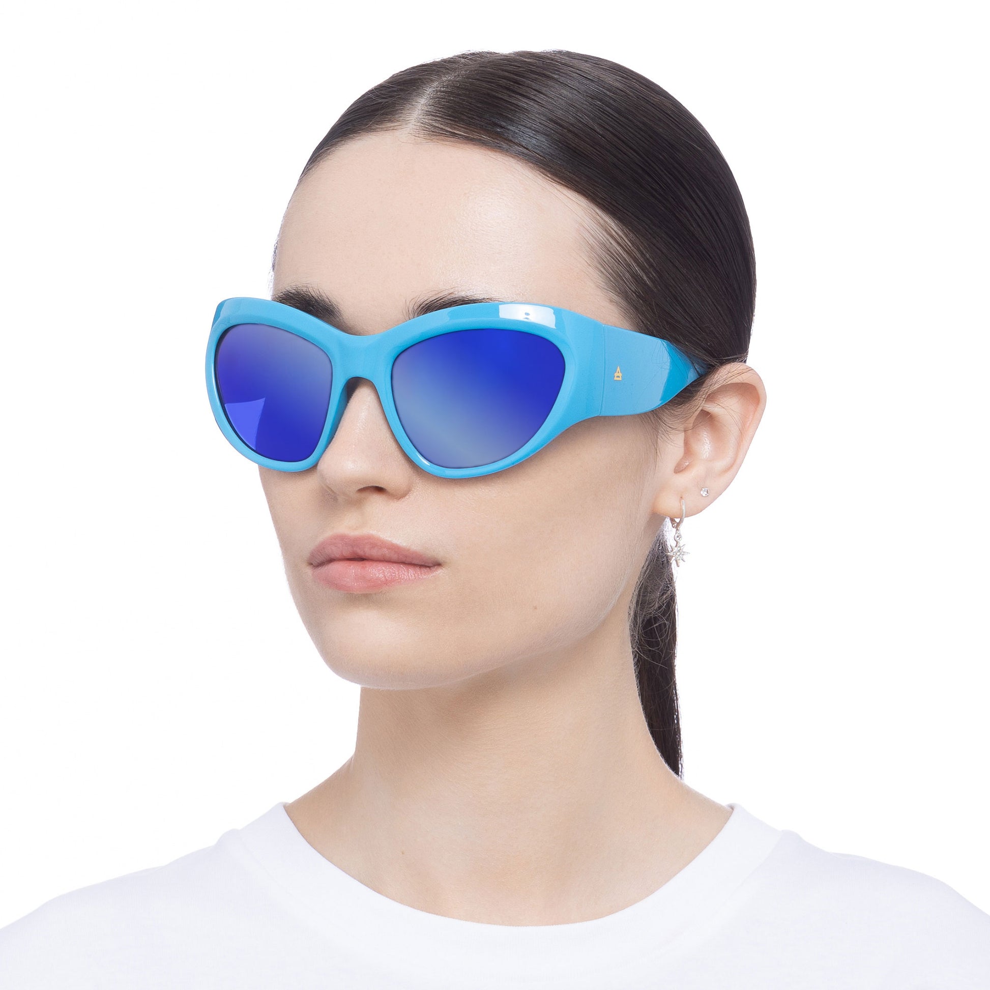 Helium Electric Blue Uni-Sex Wrap Sunglasses | Aire