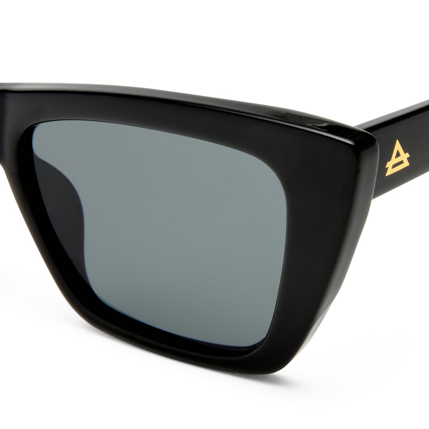 Solstice Black Female Cat-Eye Sunglasses | Aire