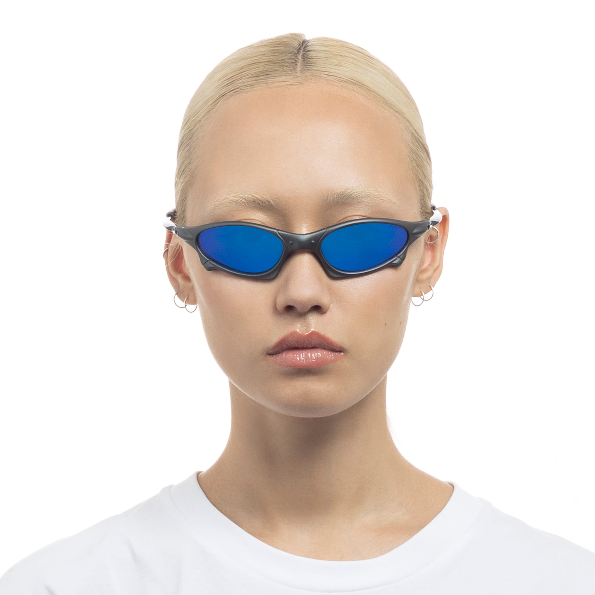 Astral Metallic Charcoal Uni-Sex Wrap Sunglasses | Aire