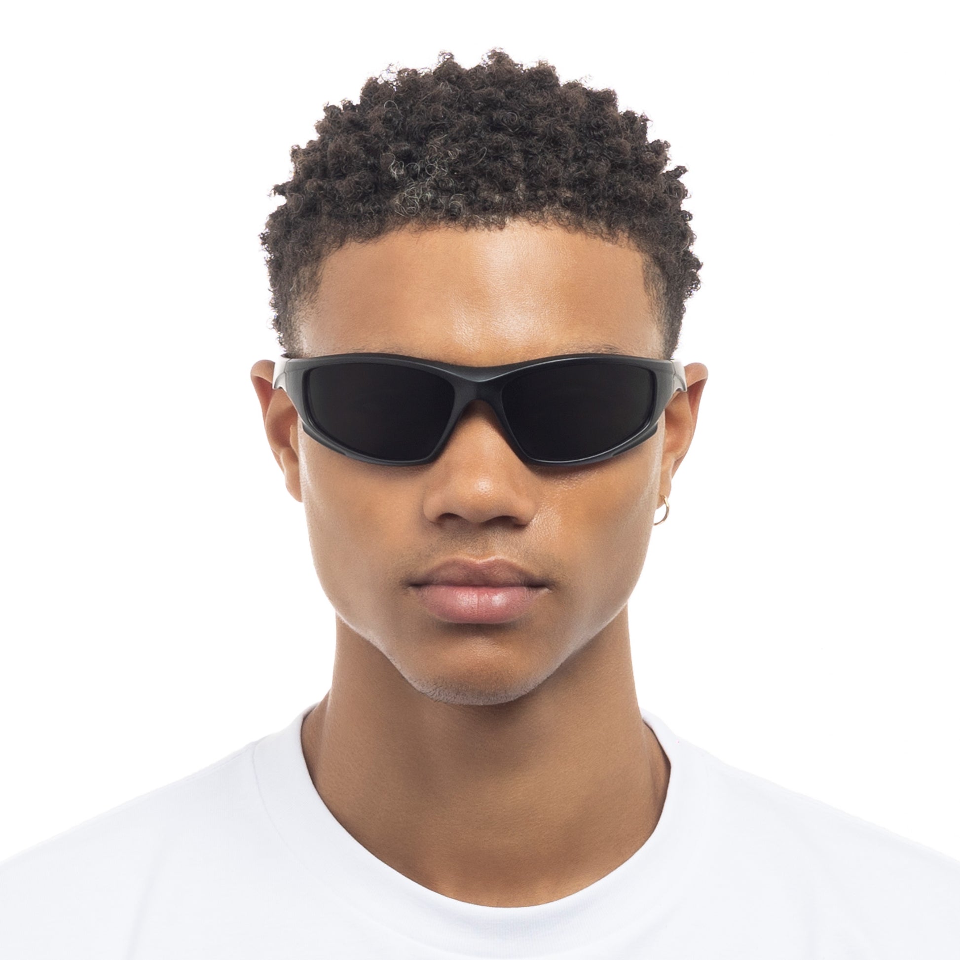 Comet Matte Black Uni-Sex Wrap Sunglasses | Aire