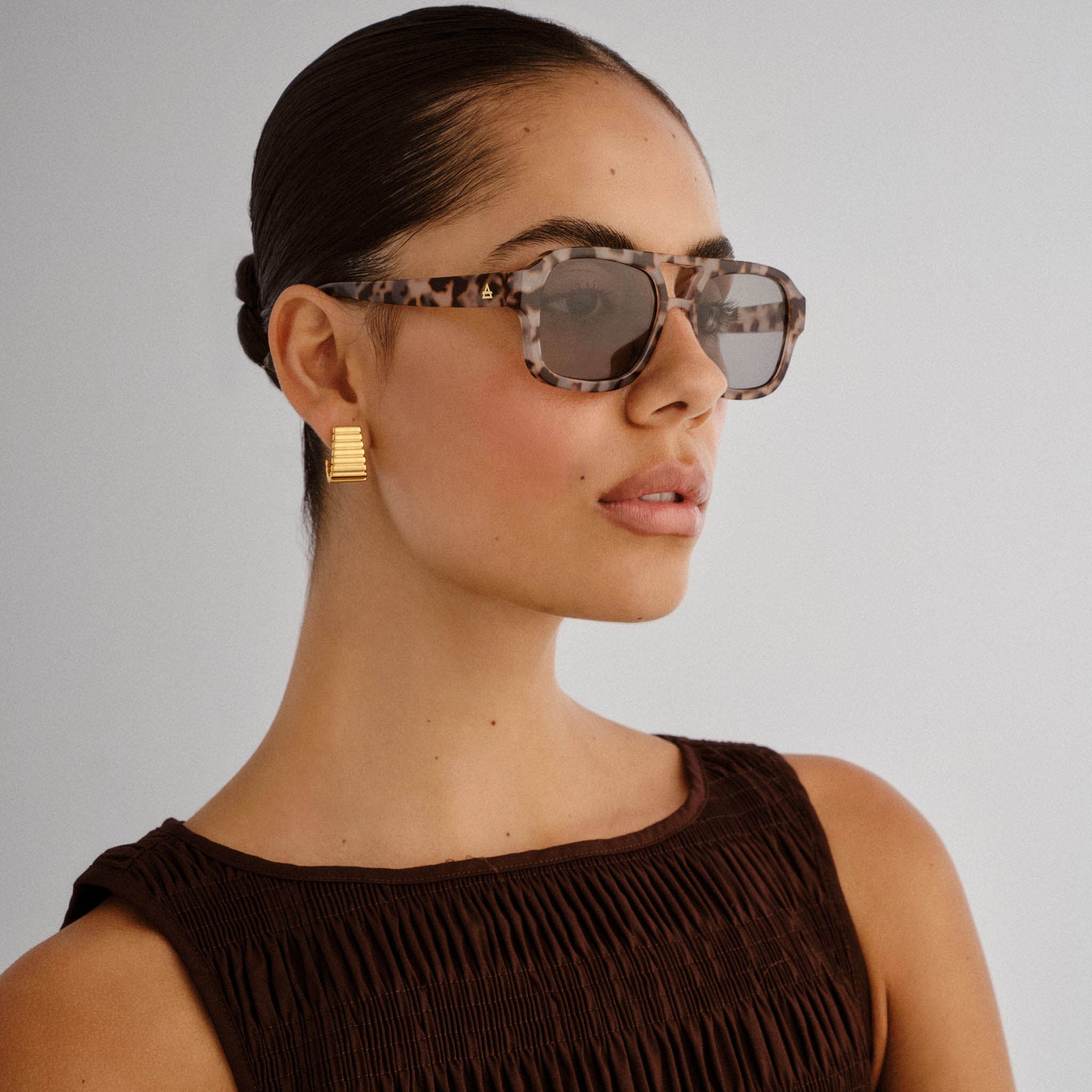 Aquarius Cookie Tort Female Aviator Sunglasses | Aire