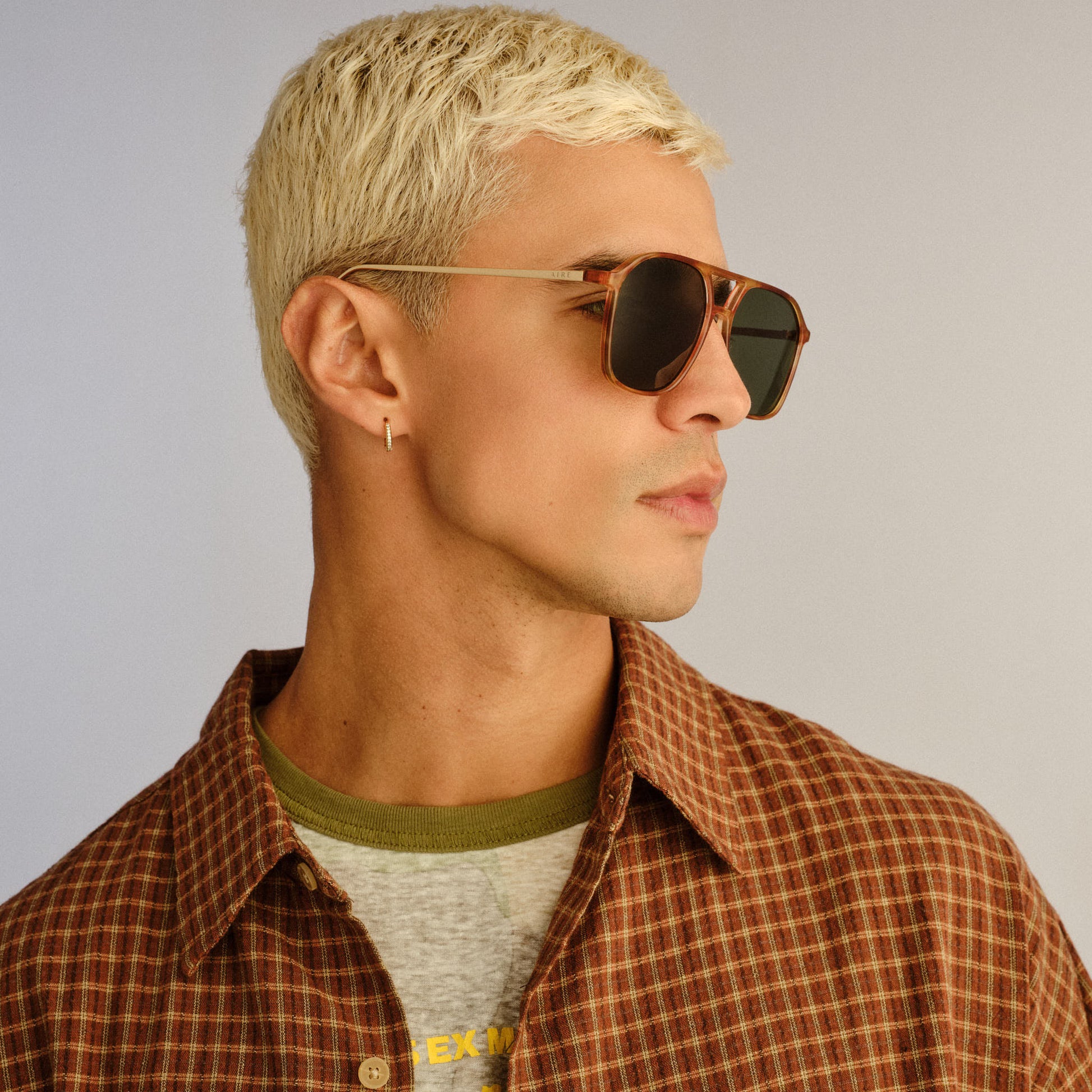 Cusp Vintage Tort Gold Uni-Sex Aviator Sunglasses | Aire