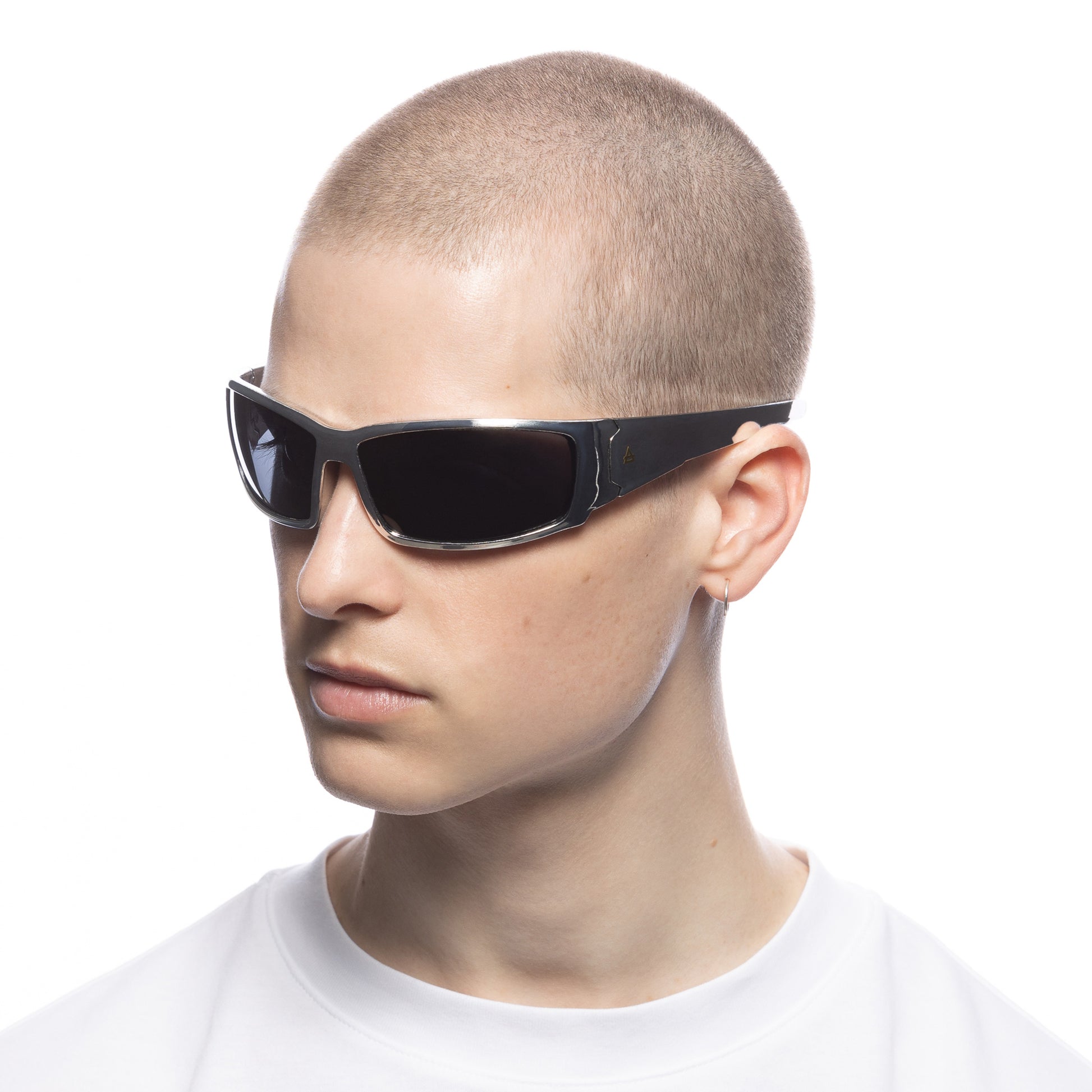 Scorpian Silver Chrome Uni-Sex Wrap Sunglasses | Aire