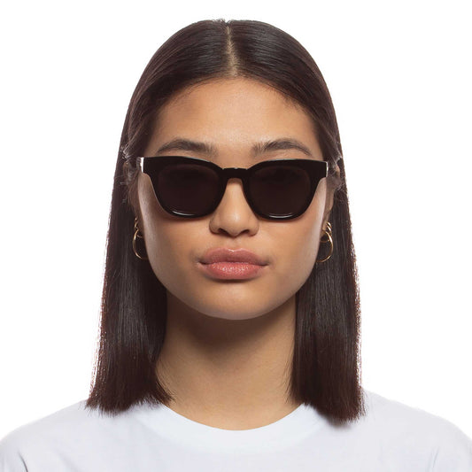 Dorado Black Uni-Sex D-Frame Sunglasses | Aire