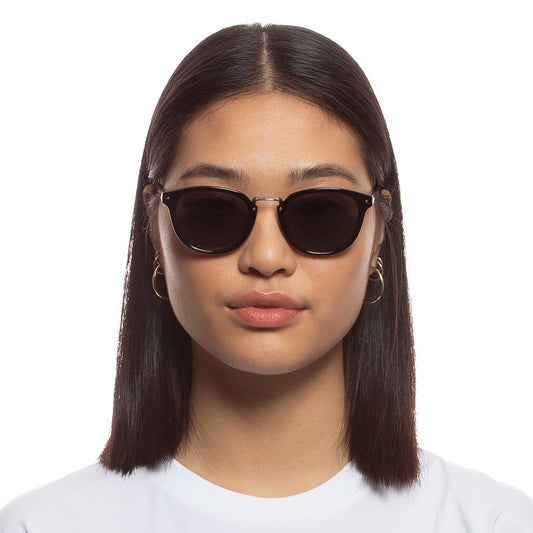 Hydra Black Uni-Sex Round Sunglasses | Aire