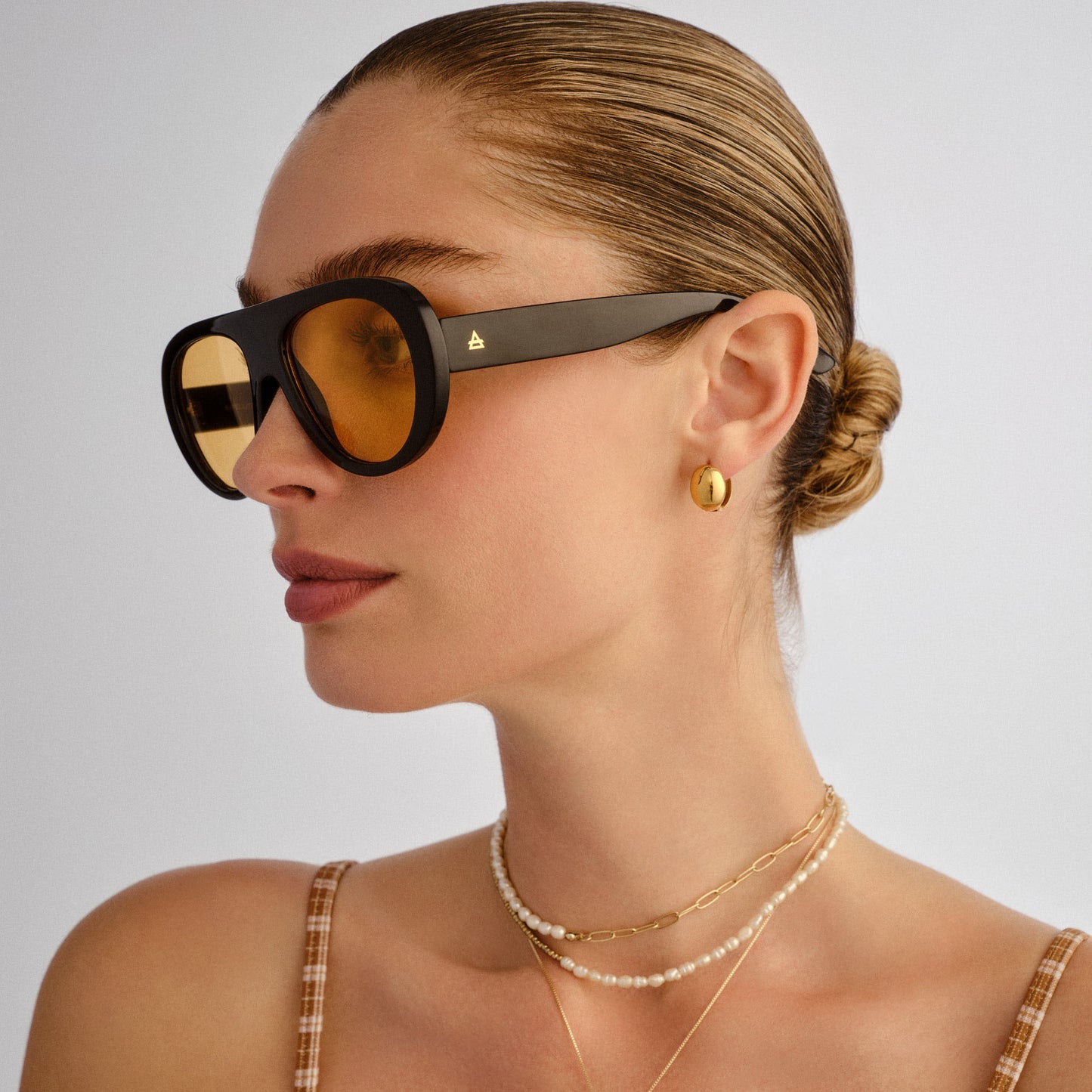 Satellite Black Female Aviator Sunglasses | Aire