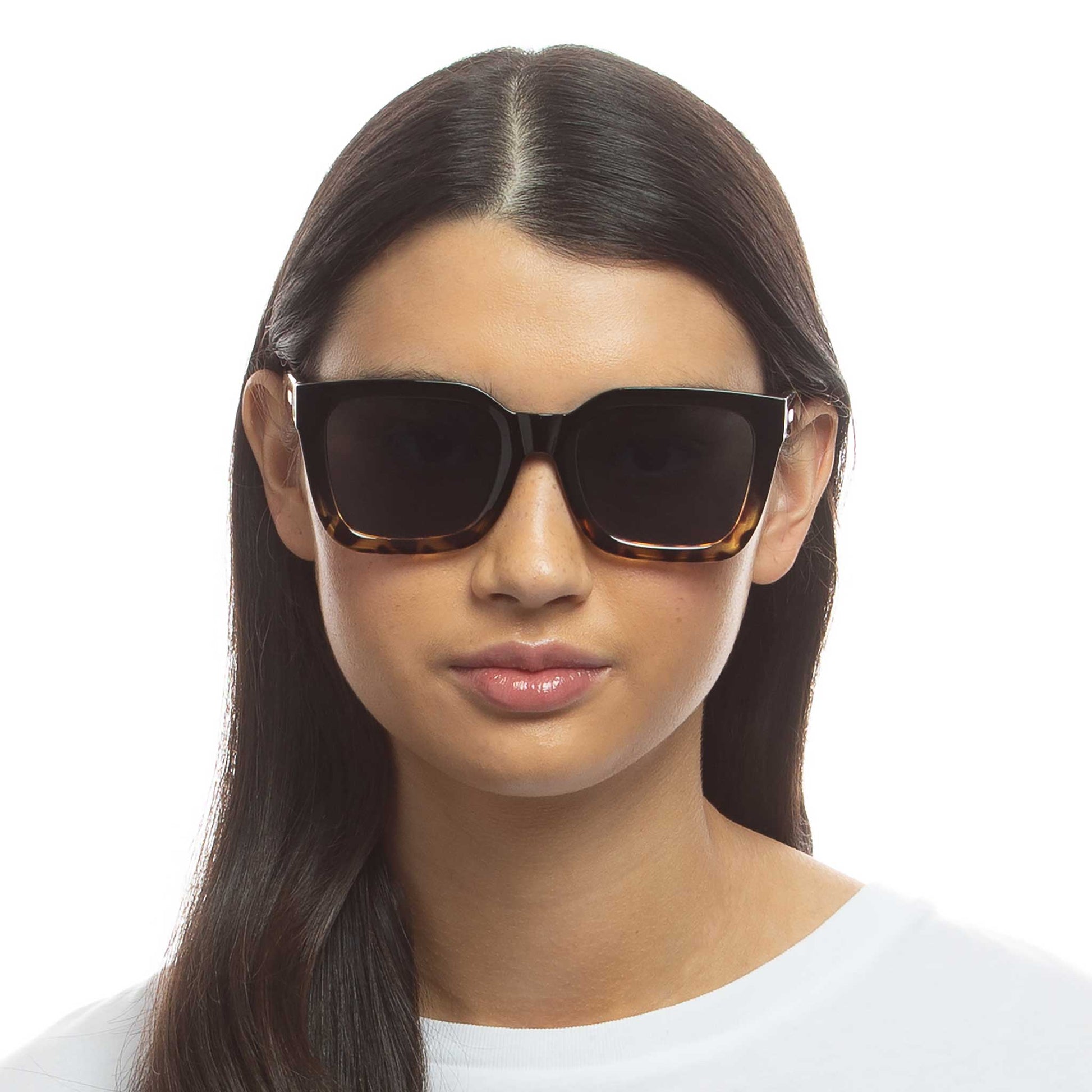 Abstraction Black Tort Female D-Frame Sunglasses | Aire