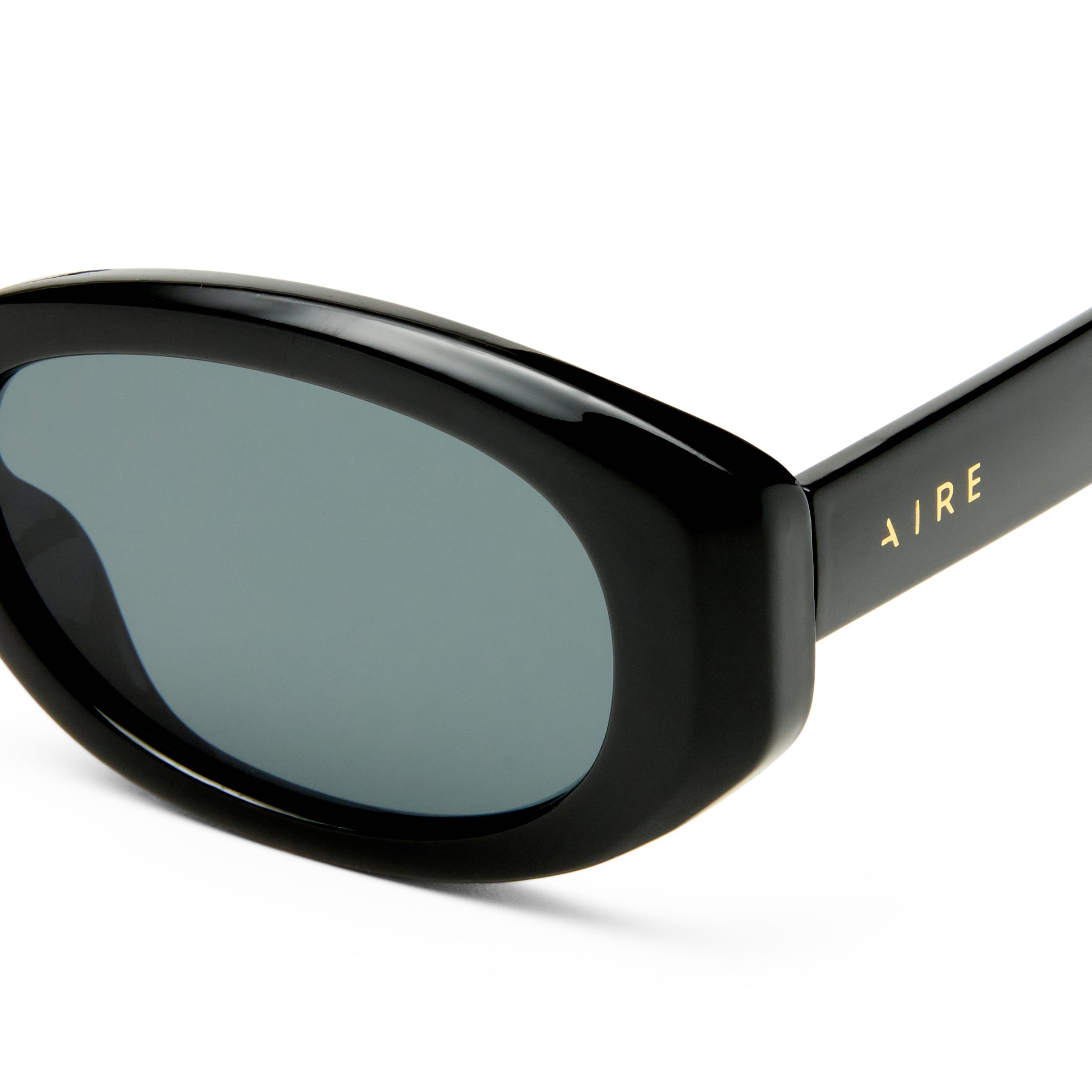 Affinity Black Uni-Sex Oval Sunglasses | Aire
