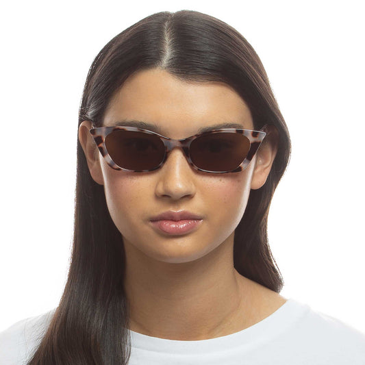 Titania Cookie Tort Female Cat-Eye Sunglasses | Aire