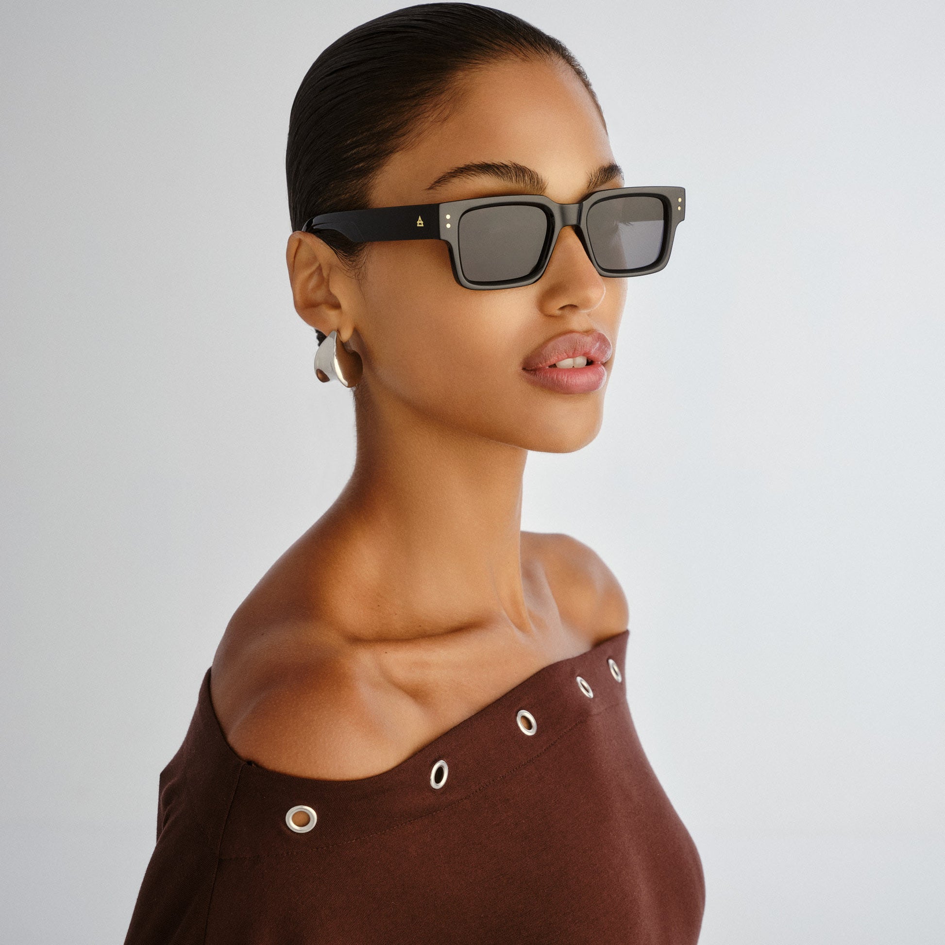 Aeron Black Uni-Sex Rectangle Sunglasses | Aire